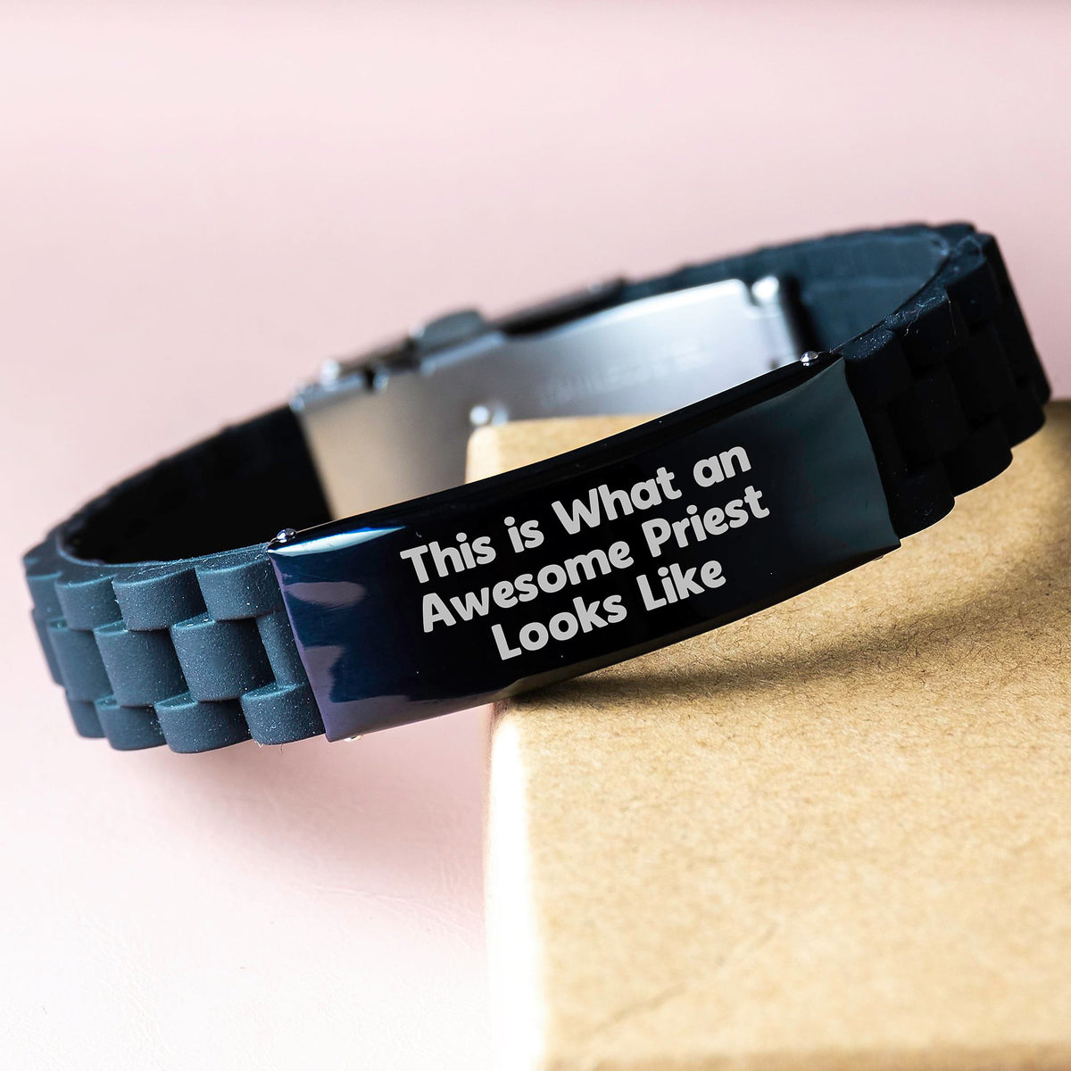 Funny Priest Gifts for Men - This Is What An Awesome Priest Looks Like Glide lock Clasp Bracelet Gifts from Family - Image 3