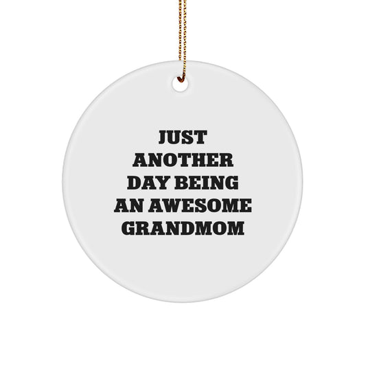 Grandmom Circle Ornament Idea for Coworkers Christmas Holiday Gift - Image 1