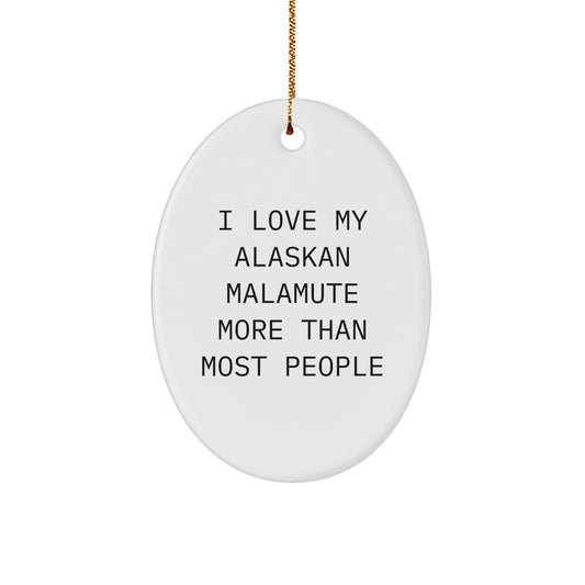 Alaskan Malamute Dog Oval Ornament, Funny Christmas Unique Gifts from Friends to Alaskan Malamute Dog Lovers - Image 1
